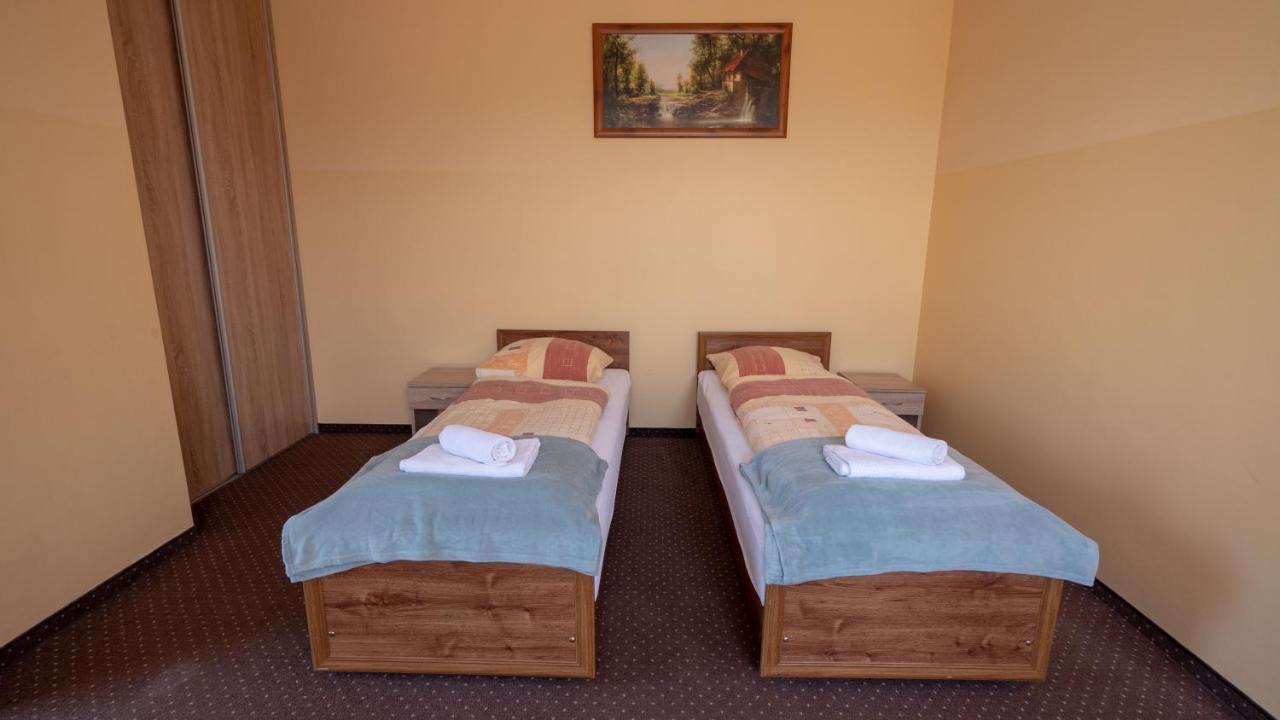 Osrodek Rekreacyjno - Wypoczynkowy Beskidek Hotel Gilowice  Luaran gambar