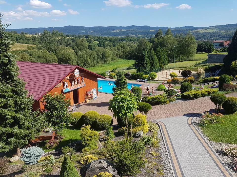 Osrodek Rekreacyjno - Wypoczynkowy Beskidek Hotel Gilowice  Luaran gambar