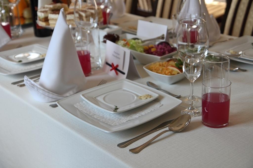 Osrodek Rekreacyjno - Wypoczynkowy Beskidek Hotel Gilowice  Luaran gambar