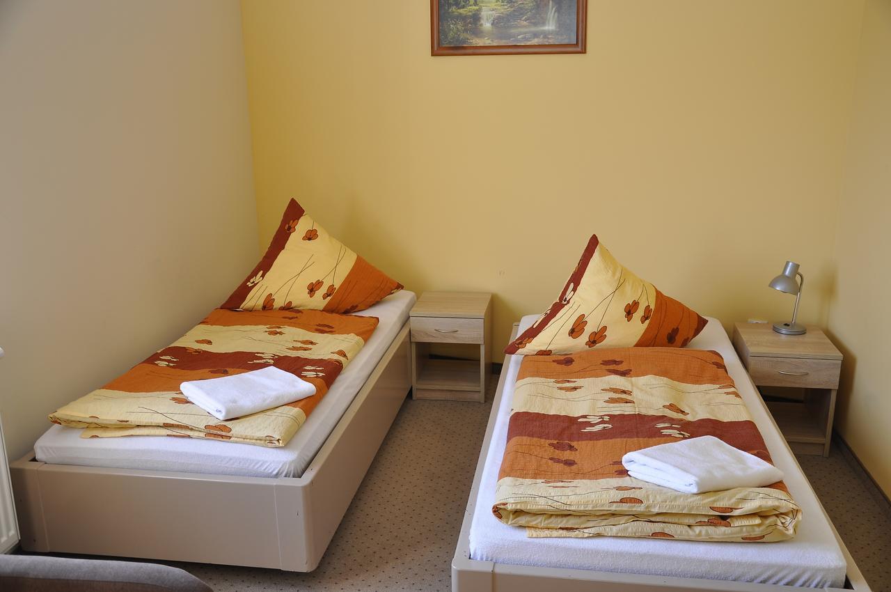 Osrodek Rekreacyjno - Wypoczynkowy Beskidek Hotel Gilowice  Bilik gambar
